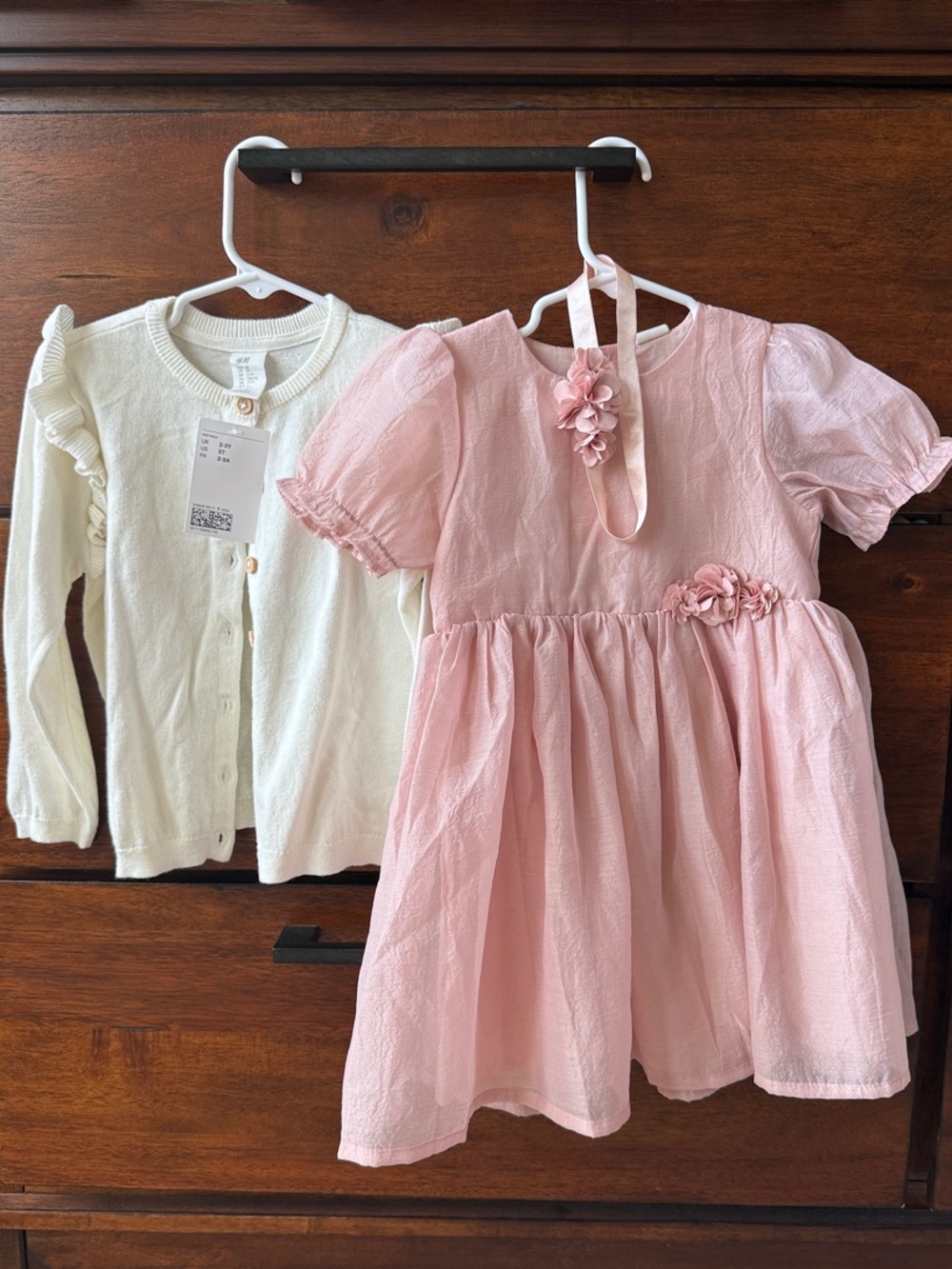H&M Pink floral Puff-Sleeve Dress with Cream Knit button down Cardigan girls 3T